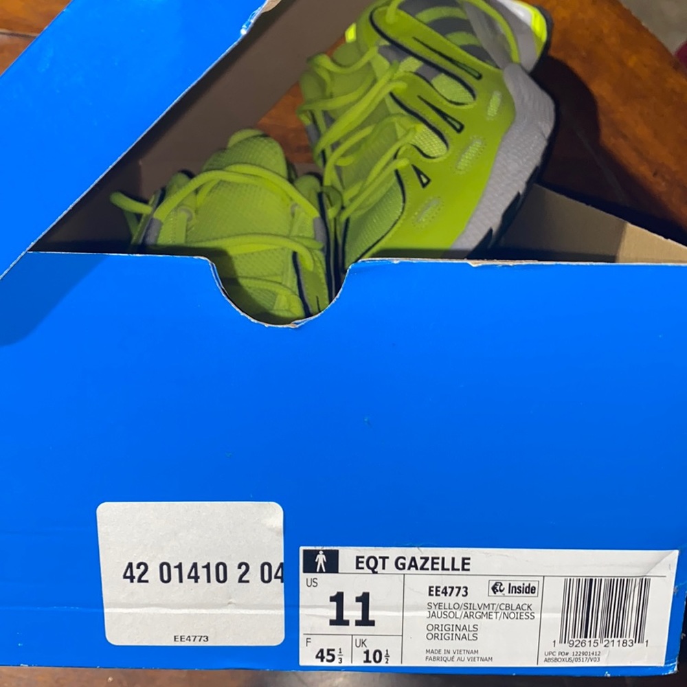 ADIDAS EQT GAZELLE SIZE 11 Men/Women “ NEED GONE ASAP LET ME NO”🏁